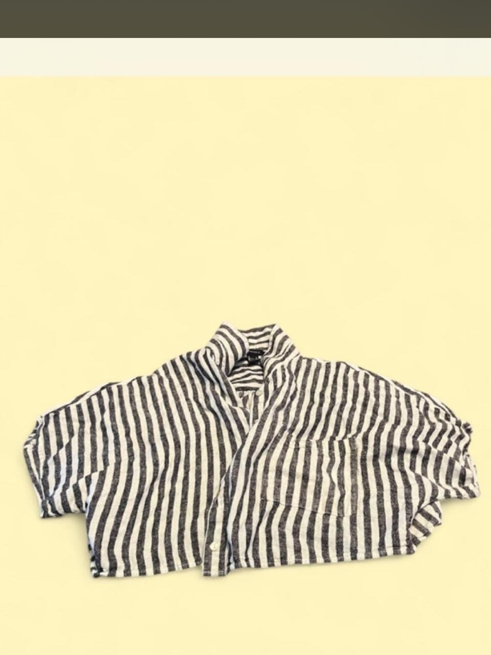 Forever 21 Black & White Striped Cropped Button-Up Top